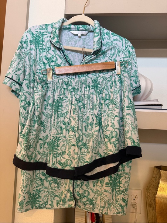Royal Standord Other - Green Palm-Print Two-Piece Pajama Set with Navy Trim